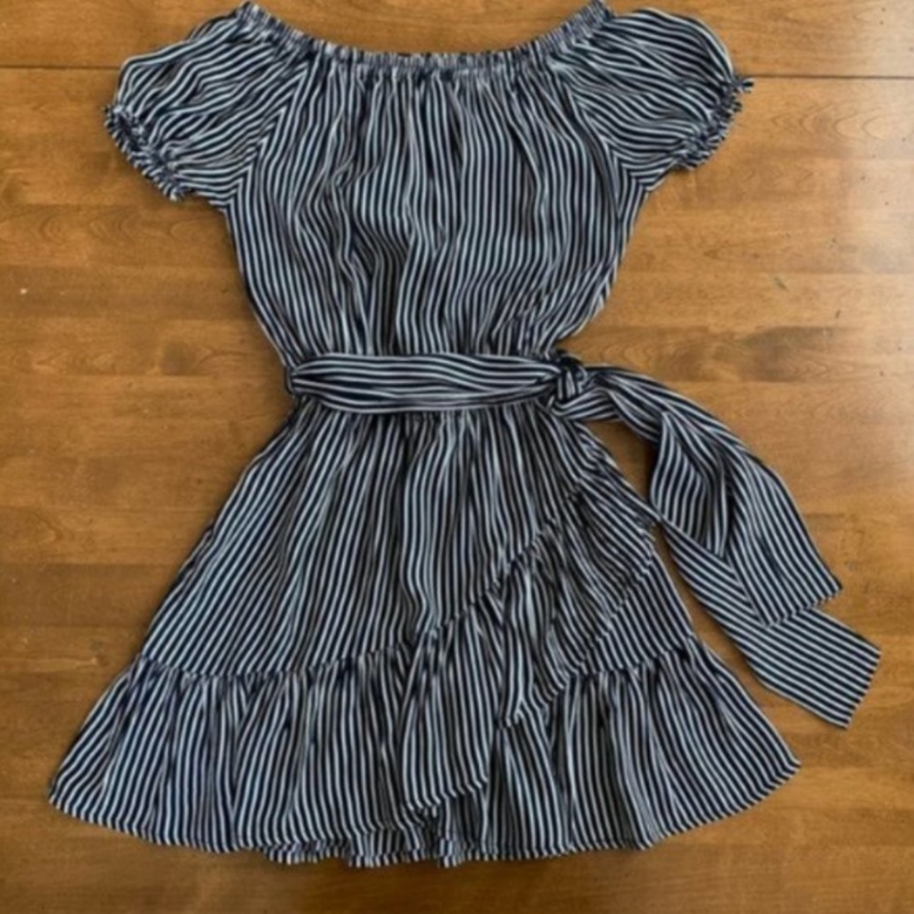 Faithful the Brand Off the Shoulder Dress - Picture 5 of 9